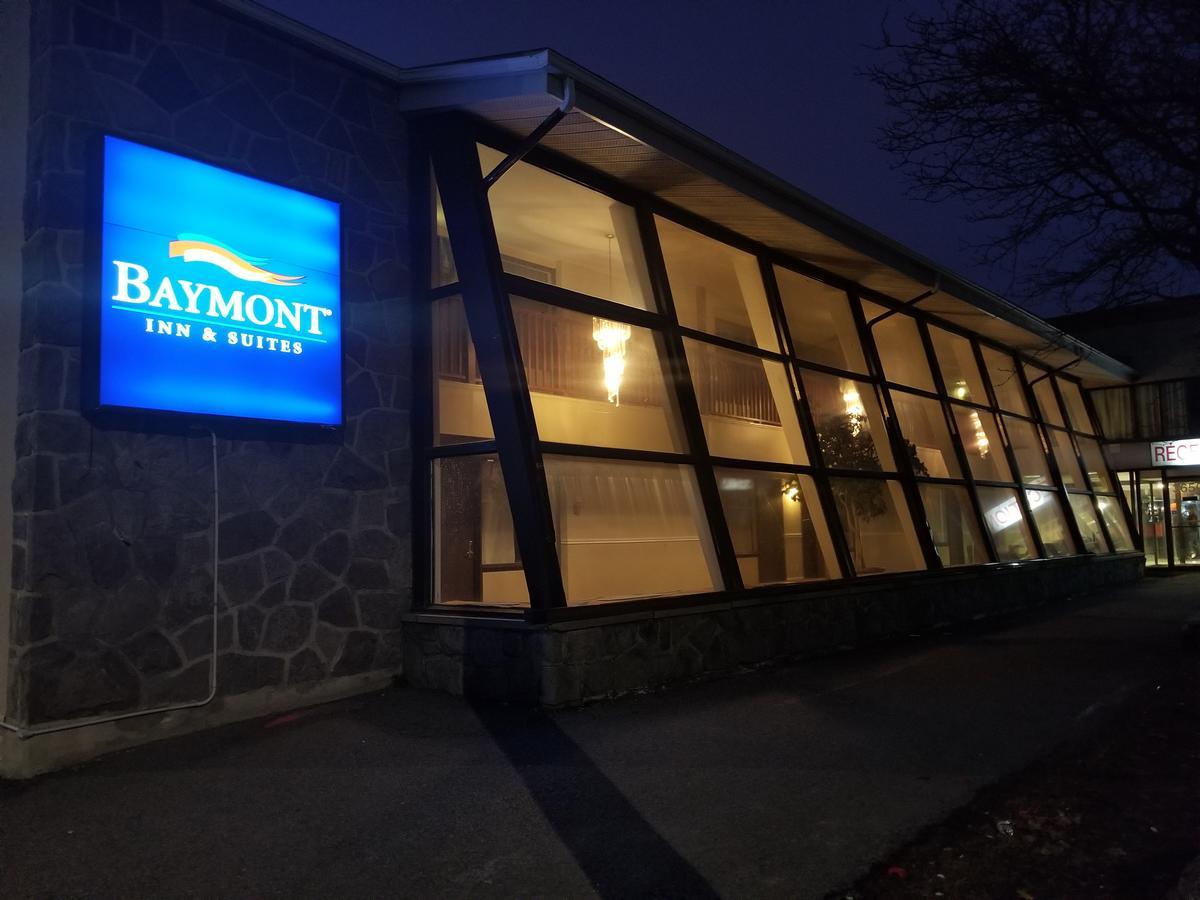 Baymont By Wyndham Montreal Airport Hotel Dorval Ngoại thất bức ảnh